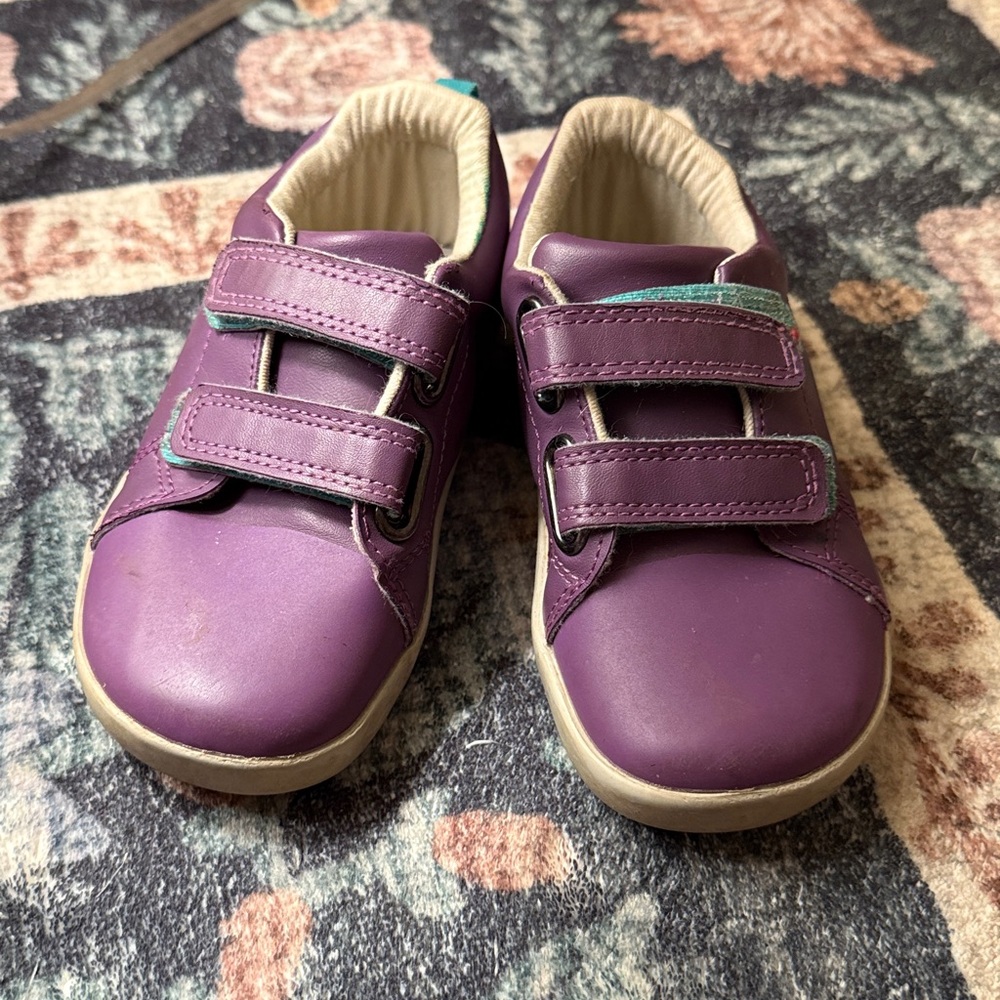 Ten little- Purple Velcro Strap Shoes